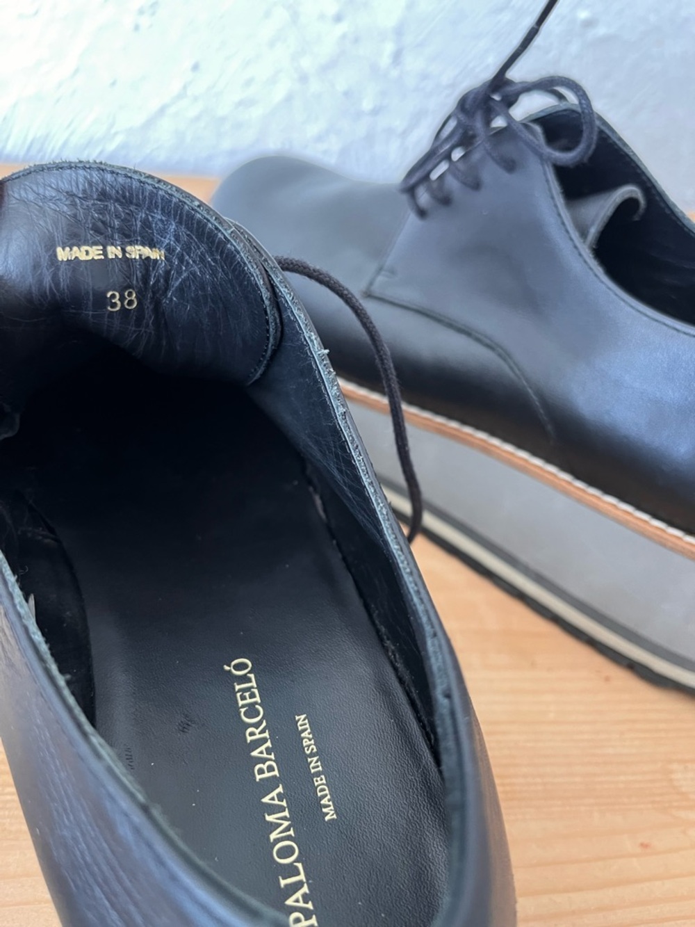 Women’s Black Lace-Up Platform Oxfords - Picture 4 of 4